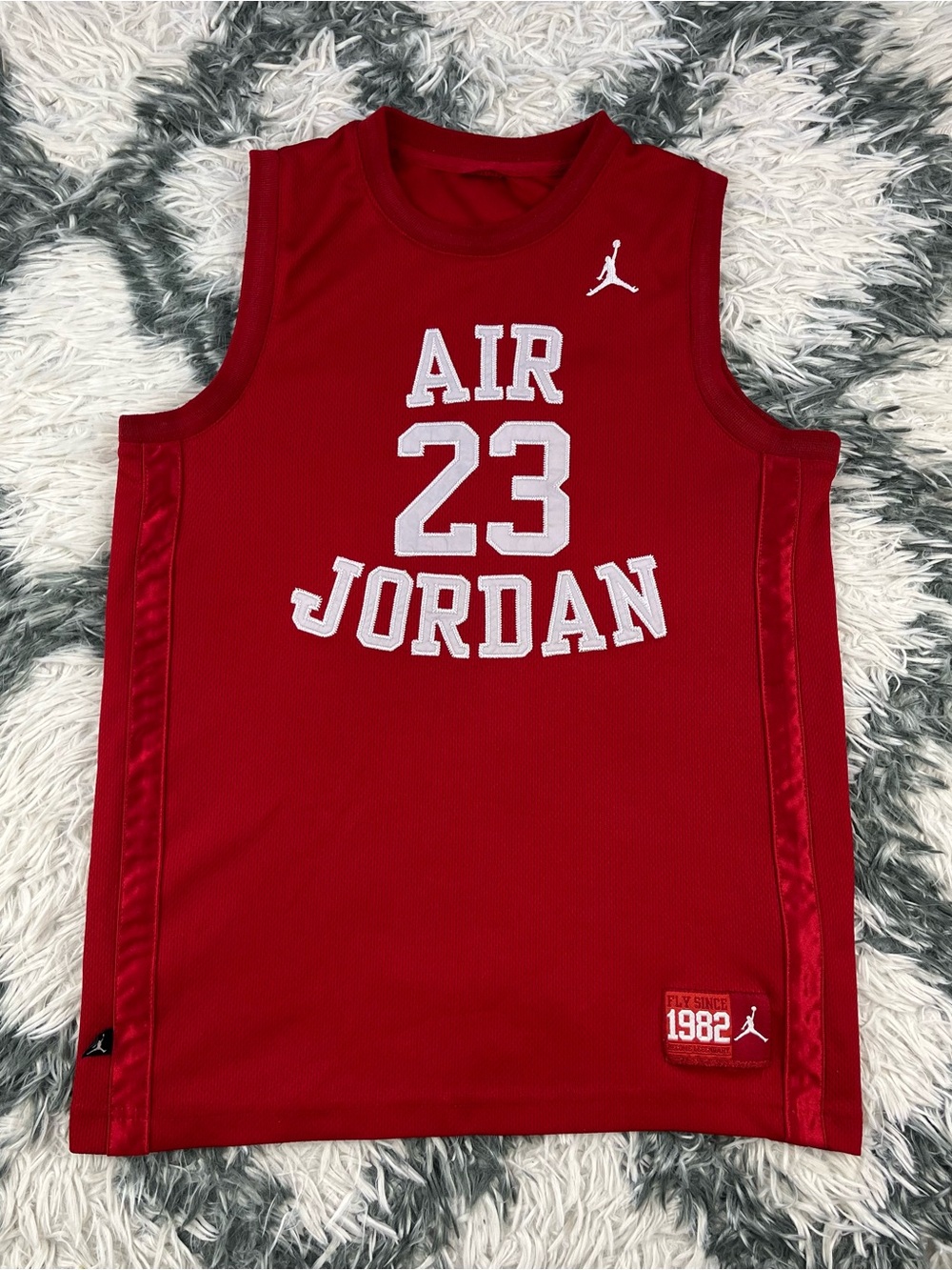 Jordan Kids Boy’s Red 23 Fly Since 1982 Basketball Jersey Size Large 12-13 Yrs